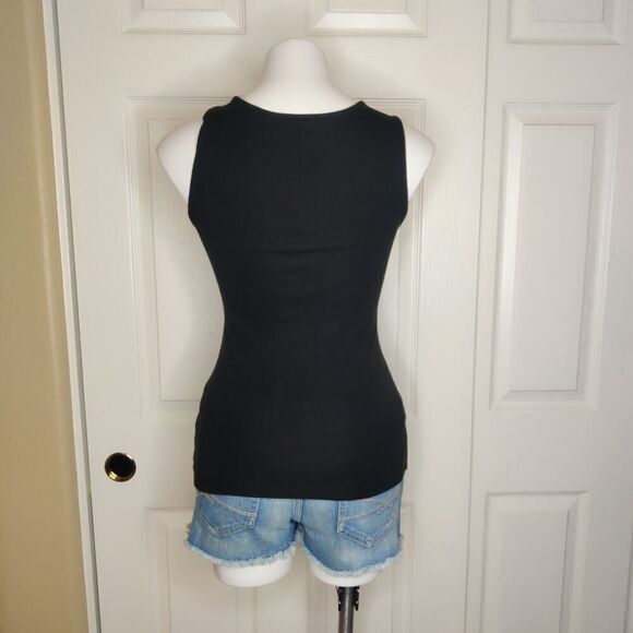 Ann Taylor fitted crochet peek-a-boo sleeveless top sz XS - Picture 4 of 8